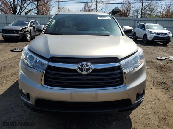 2015 Toyota Highlander LE with VIN 5TDBKRFH3FS151926, listed as a Copart auction lot 54044575 with 149,683 mi miles and Salvage Title. Bid and sale history available at carsss.com. Image 5.