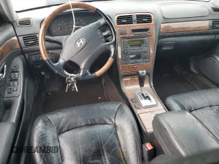 2004 Hyundai XG with VIN KMHFU45E64A360587, listed as a Copart auction lot 43039875 with 118,818 mi miles and Clean Title. Bid and sale history available at carsss.com. Image 8.