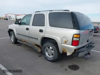 2004 Chevrolet Tahoe Special Service Veh with VIN 1GNEK13V14J221157, listed as a IAAI auction lot 41932600 with 205,296 mi miles. Bid and sale history available at carsss.com. Image 3.
