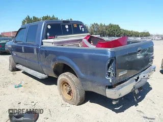 2004 Ford F-350 XL z VIN 1FTSW31P24EB06401, wystawiony jako IAAI lot #41834298 z przebiegiem 234 410 mil mil oraz . Historia ofert i sprzedaży dostępna na DreamBid. Obrazek 3.