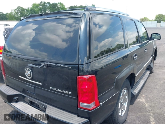 2003 Cadillac Escalade z VIN 1GYEC63T73R187253, wystawiony jako IAAI lot #42299186 z przebiegiem 288 373 mil mil oraz . Historia ofert i sprzedaży dostępna na DreamBid. Obrazek 4.