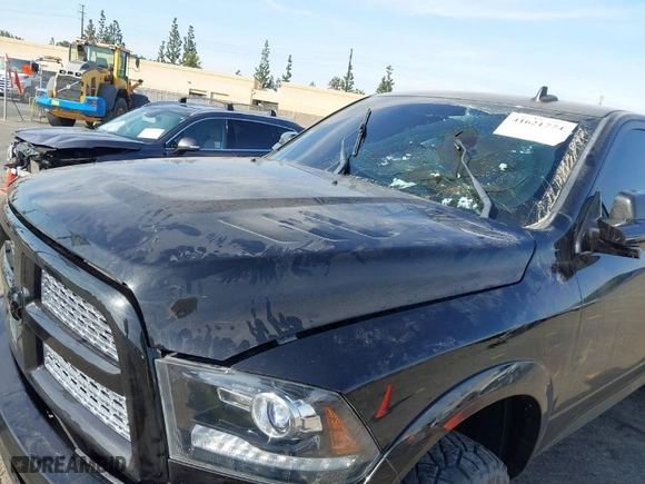 2016 Ram 2500 Laramie with VIN 3C6UR5FL5GG186184, listed as a IAAI auction lot 41621774 with 1 mi miles. Bid and sale history available at carsss.com. Image 6.