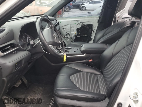 2022 Toyota Highlander XSE z VIN 5TDLZRAHXNS123496, wystawiony jako Copart lot #79821694 z przebiegiem 41 095 mil mil oraz Szkoda całkowita • Salvage title. Historia ofert i sprzedaży dostępna na DreamBid. Obrazek 7.