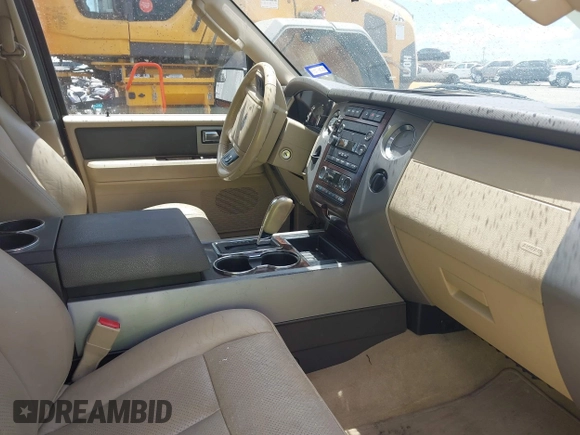 2012 Ford Expedition XLT с VIN 1FMJU1H59CEF11188, выставлен на аукционе IAAI как лот 42511301 с пробегом 153 090 миль миль и . История ставок и продаж доступна на DreamBid. Изображение 5.