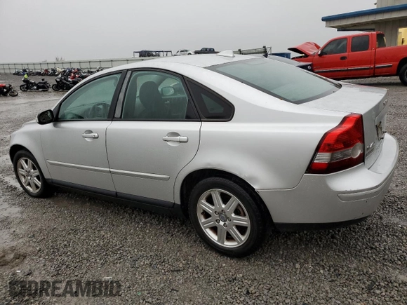2007 Volvo S40 2.4L with VIN YV1MS390472269580, listed as a Copart auction lot 51508845 with 180,556 mi miles and Salvage Title. Bid and sale history available at carsss.com. Image 2.