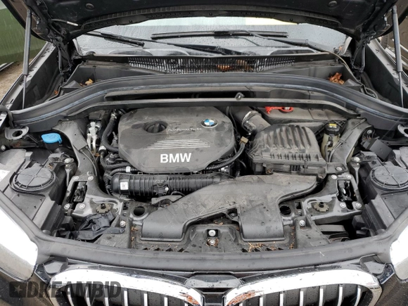 2019 BMW X1 xDrive28i with VIN WBXHT3C57K5L89635, listed as a Copart auction lot 49495633 with Not Provided miles. Bid and sale history available at carsss.com. Image 12.