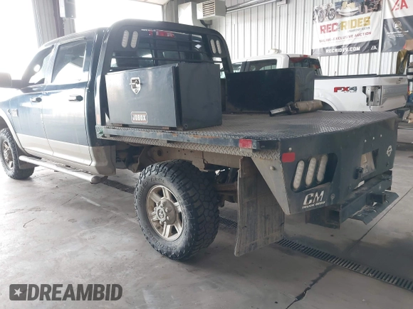 2011 Ram 2500 Laramie с VIN 3D7UT2CL7BG587120, выставлен на аукционе IAAI как лот 42032893 с пробегом 196 361 миль миль и . История ставок и продаж доступна на DreamBid. Изображение 3.
