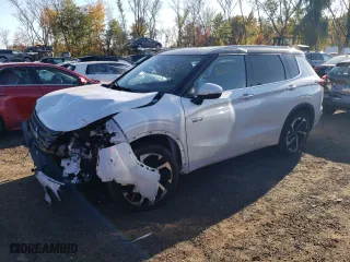 2023 Mitsubishi Outlander PHEV SEL with VIN JA4T5VA91PZ016202, listed as a Copart auction lot 71032013 with 0 mi miles. Bid and sale history available at carsss.com. Image 1.