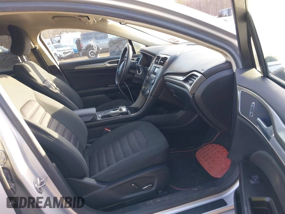 2017 Ford Fusion SE with VIN 3FA6P0H75HR125097, listed as a IAAI auction lot 41441229 with 112,160 mi miles. Bid and sale history available at carsss.com. Image 5.