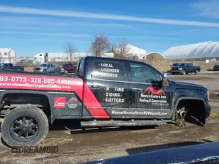 2016 GMC Sierra 2500HD Denali z VIN 1GT12UE80GF115452, wystawiony jako IAAI lot #41537973 z przebiegiem 182 800 mil mil oraz . Historia ofert i sprzedaży dostępna na DreamBid. Obrazek 13.