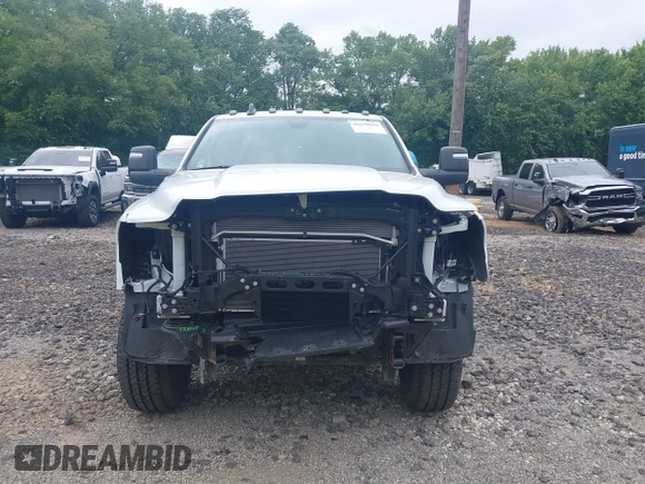 2024 Ram 2500 Tradesman with VIN 3C6UR5HJ8RG288173, listed as a IAAI auction lot 42290610 with 5,757 mi miles and . Bid and sale history available at DreamBid. Image 13.