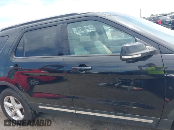 2016 Ford Explorer XLT z VIN 1FM5K8D83GGA47941, wystawiony jako IAAI lot #42297463 z przebiegiem 156 385 mil mil oraz . Historia ofert i sprzedaży dostępna na DreamBid. Obrazek 13.