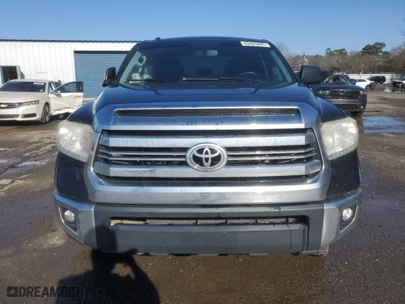 2017 Toyota Tundra 4WD SR5 with VIN 5TFDW5F10HX614062, listed as a Copart auction lot 43405805 with 239,049 mi miles and Salvage Title. Bid and sale history available at carsss.com. Image 5.