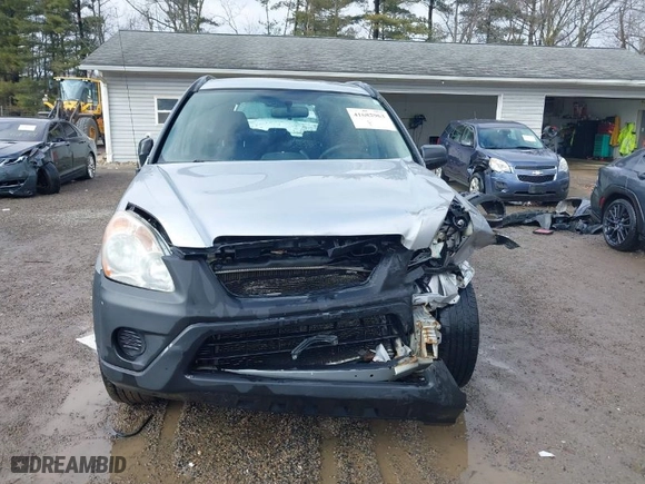 2005 Honda CR-V LX with VIN JHLRD78535C042479, listed as a IAAI auction lot 41682963 with 216,777 mi miles. Bid and sale history available at carsss.com. Image 13.
