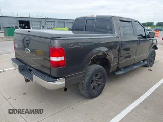 2005 Ford F-150 XLT с VIN 1FTPW14575FB03820, выставлен на аукционе IAAI как лот 42567662 с пробегом 210 425 миль миль и . История ставок и продаж доступна на DreamBid. Изображение 4.