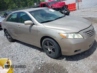 2008 Toyota Camry LE z VIN 4T4BE46K58R034046, wystawiony jako IAAI lot #42485231 z przebiegiem 198 269 mil mil oraz . Historia ofert i sprzedaży dostępna na DreamBid. Obrazek 1.