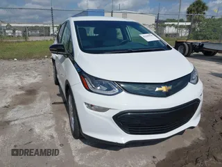 2019 Chevrolet Bolt EV LT z VIN 1G1FY6S00K4105693, wystawiony jako IAAI lot #42190628 z przebiegiem 27 012 mil mil oraz . Historia ofert i sprzedaży dostępna na DreamBid. Obrazek 1.