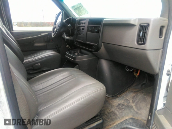 2007 Chevrolet Express Cargo с VIN 1GCFG15X171179848, выставлен на аукционе IAAI как лот 41988385 с пробегом 117 471 миль миль и . История ставок и продаж доступна на DreamBid. Изображение 5.