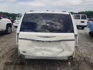 2014 Chrysler Town & Country Touring z VIN 2C4RC1BG0ER268882, wystawiony jako Copart lot #58740255 z przebiegiem 105 866 mil mil oraz Szkoda całkowita • Salvage title. Historia ofert i sprzedaży dostępna na DreamBid. Obrazek 6.