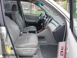 2006 Toyota Highlander Hybrid with VIN JTEEW21A860011629, listed as a IAAI auction lot 41915303 with 194,193 mi miles. Bid and sale history available at carsss.com. Image 5.