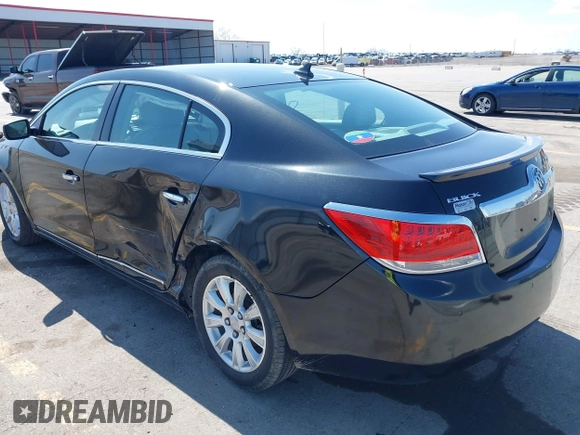 2013 Buick LaCrosse Leather with VIN 1G4GC5ER4DF256294, listed as a IAAI auction lot 41924078 with 158,402 mi miles. Bid and sale history available at carsss.com. Image 3.