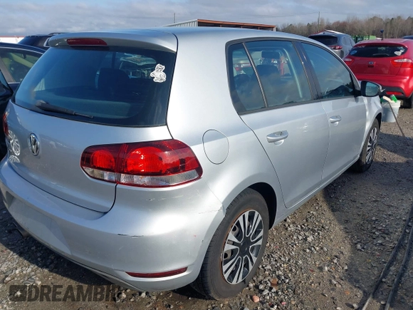 2011 Volkswagen Golf z VIN WVWDA7AJ7BW240211, wystawiony jako IAAI lot #41807381 z przebiegiem 220 246 mil mil oraz . Historia ofert i sprzedaży dostępna na DreamBid. Obrazek 4.
