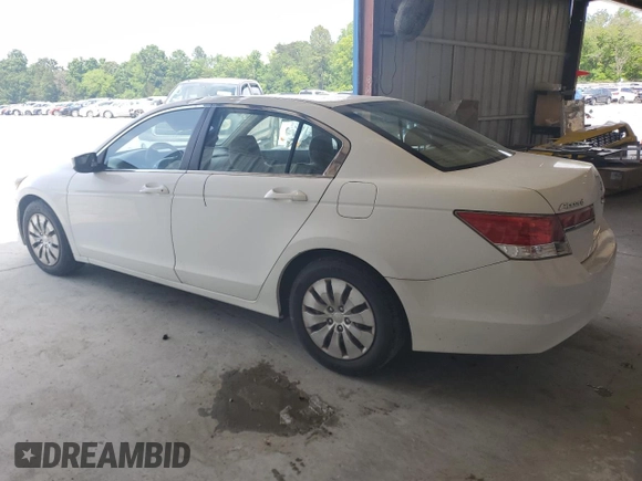 2011 Honda Accord LX z VIN 1HGCP2F39BA078037, wystawiony jako Copart lot #57603685 z przebiegiem 108 970 mil mil oraz Szkoda całkowita • Salvage title. Historia ofert i sprzedaży dostępna na DreamBid. Obrazek 2.