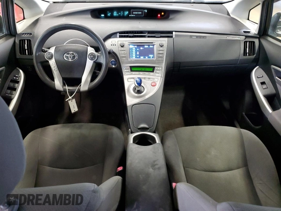 2013 Toyota Prius with VIN JTDKN3DP7D3044228, listed as a Copart auction lot 61357145 with 230,832 mi miles and Clean title. Bid and sale history available at DreamBid. Image 8.