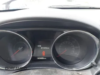 2023 Mitsubishi Outlander ES z VIN JA4ARUAU2PU014515, wystawiony jako IAAI lot #42147345 z przebiegiem 43 489 mil mil oraz . Historia ofert i sprzedaży dostępna na DreamBid. Obrazek 7.