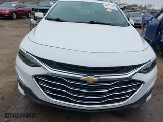 2020 Chevrolet Malibu LS with VIN 1G1ZC5ST9LF132915, listed as a IAAI auction lot 41570162 with 52,382 mi miles. Bid and sale history available at carsss.com. Image 12.