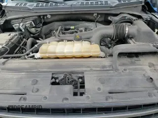 2020 Ford F-150 XLT z VIN 1FTEW1EP3LFC40872, wystawiony jako Copart lot #89517805 z przebiegiem 109 688 mil mil oraz Szkoda całkowita • Salvage title. Historia ofert i sprzedaży dostępna na DreamBid. Obrazek 13.