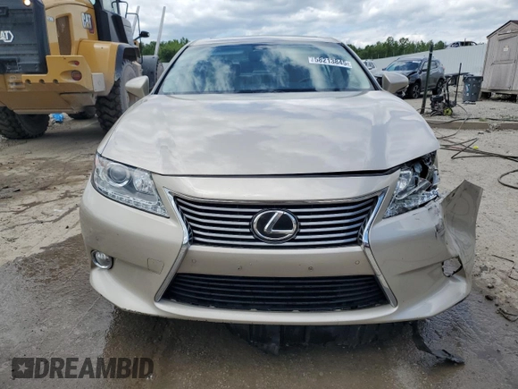 2014 Lexus ES 330 с VIN JTHBK1GG0E2119057, выставлен на аукционе Copart как лот 58213845 с пробегом 118 508 миль миль и Списание • Salvage title. История ставок и продаж доступна на DreamBid. Изображение 5.