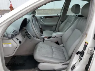 2006 Mercedes-Benz C with VIN WDBRF54J96A913217, listed as a Copart auction lot 60497924 with 219,657 mi miles and Salvage Title. Bid and sale history available at DreamBid. Image 7.