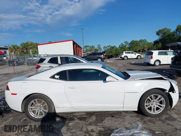 2014 Chevrolet Camaro LT z VIN 2G1FB1E32E9305387, wystawiony jako IAAI lot #42406536 z przebiegiem 129 121 mil mil oraz . Historia ofert i sprzedaży dostępna na DreamBid. Obrazek 14.