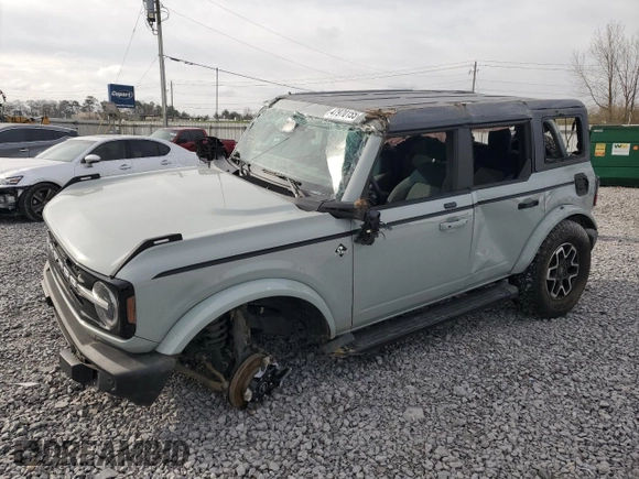 2021 Ford Bronco z VIN 1FMEE5BP2MLA72638, wystawiony jako Copart lot #47970155 z przebiegiem 58 250 mil mil oraz Szkoda całkowita • Salvage title. Historia ofert i sprzedaży dostępna na DreamBid. Obrazek 1.