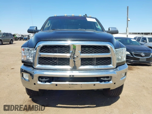 2018 Ram 2500 Big Horn with VIN 3C6UR5DL9JG327168, listed as a IAAI auction lot 42025118 with 195,635 mi miles. Bid and sale history available at carsss.com. Image 12.