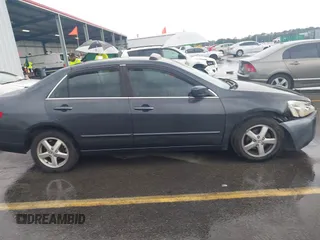2005 Honda Accord EX z VIN 1HGCM56735A036318, wystawiony jako IAAI lot #42384528 z przebiegiem 237 793 mil mil oraz . Historia ofert i sprzedaży dostępna na DreamBid. Obrazek 13.