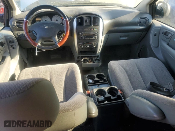 2007 Chrysler Town & Country LWB Touring with VIN 2A4GP54L47R184638, listed as a Copart auction lot 77556964 with 186,942 mi miles and Salvage Title. Bid and sale history available at carsss.com. Image 8.