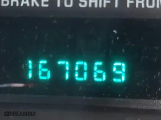 2000 Chevrolet Silverado 1500 with VIN 1GCEC14W6YZ361158, listed as a IAAI auction lot 41682163 with 167,069 mi miles. Bid and sale history available at carsss.com. Image 15.