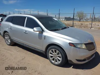 2013 Lincoln MKT with VIN 2LMHJ5FK3DBL59384, listed as a IAAI auction lot 42099478 with 187,367 mi miles and . Bid and sale history available at DreamBid. Image 1.
