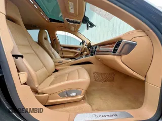 2015 Porsche Panamera 4 z VIN WP0AA2A79FL001552, wystawiony jako Copart lot #60759975 z przebiegiem 163 347 mil mil oraz Czysty tytuł • Clean title. Historia ofert i sprzedaży dostępna na DreamBid. Obrazek 5.