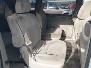 2007 Toyota Sienna CE with VIN 5TDZK23C47S071566, listed as a IAAI auction lot 41733039 with 149,592 mi miles. Bid and sale history available at carsss.com. Image 8.