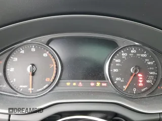 2023 Audi Q5 S line Premium with VIN WA1GAAFY3P2098710, listed as a Copart auction lot 49141035 with 24,303 mi miles and Salvage title. Bid and sale history available at DreamBid. Image 9.