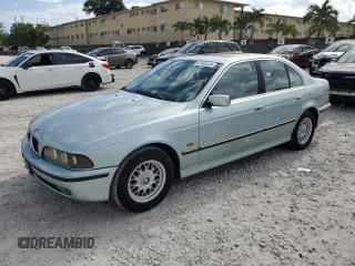 1997 BMW 5 Series 528iA with VIN WBADD6320VBW20684, listed as a Copart auction lot 87455124 with 85,371 mi miles and Clean Title. Bid and sale history available at carsss.com. Image 1.