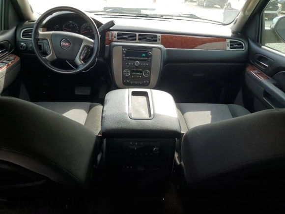 2012 GMC Yukon XL SLE with VIN 1GKS1HE09CR220884, listed as a Copart auction lot 74550624 with 181,006 mi miles and Clean Title. Bid and sale history available at carsss.com. Image 8.