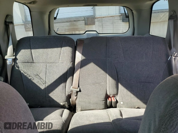 2004 Chevrolet TrailBlazer LS with VIN 1GNDT13S142283182, listed as a Copart auction lot 45105985 with 210,473 mi miles and Salvage Title. Bid and sale history available at carsss.com. Image 10.