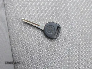 2007 Saturn Aura XE z VIN 1G8ZS57N37F253217, wystawiony jako IAAI lot #41901571 z przebiegiem 123 527 mil mil oraz . Historia ofert i sprzedaży dostępna na DreamBid. Obrazek 11.