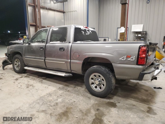 2006 Chevrolet Silverado 1500 LS with VIN 2GCEK13V561356907, listed as a Copart auction lot 84236404 with 95,464 mi miles and Non Repairable. Bid and sale history available at carsss.com. Image 2.