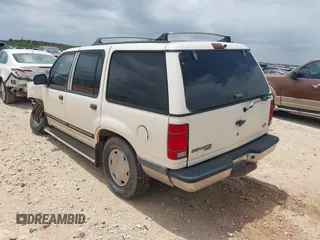 1991 Ford Explorer XL z VIN 1FMDU32X5MUA21535, wystawiony jako IAAI lot #42370194 z przebiegiem 83 911 mil mil oraz . Historia ofert i sprzedaży dostępna na DreamBid. Obrazek 3.