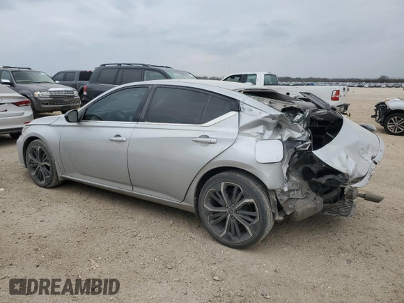 2023 Nissan Altima 2.5 SR with VIN 1N4BL4CV7PN333121, listed as a Copart auction lot 47460585 with 27,537 mi miles and Salvage Title. Bid and sale history available at carsss.com. Image 2.